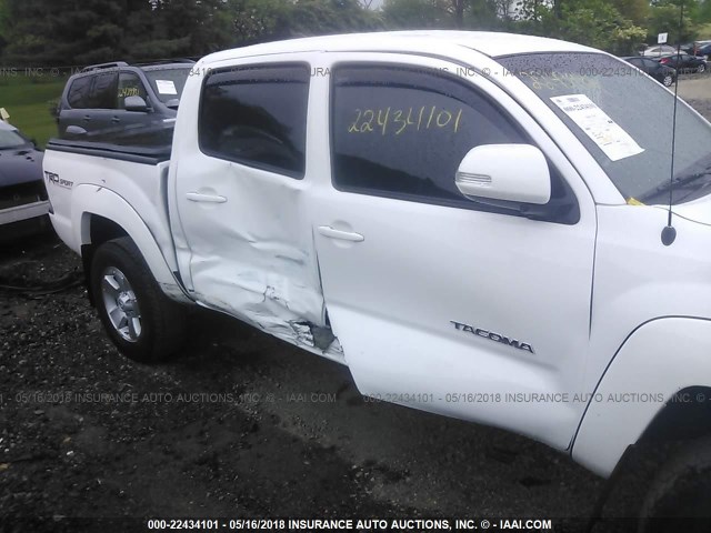 3TMLU4EN1FM198672 - 2015 TOYOTA TACOMA DOUBLE CAB/TRD PRO WHITE photo 6