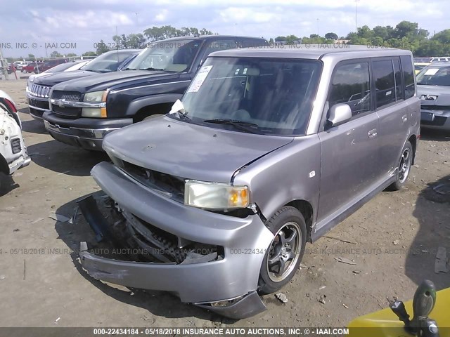 JTLKT324040162223 - 2004 TOYOTA SCION XB GRAY photo 2