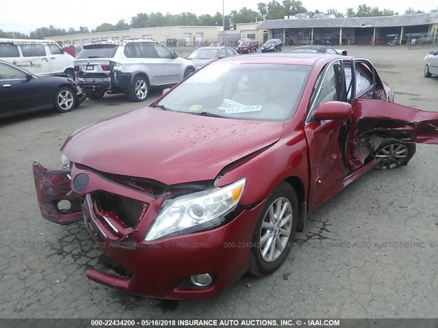 4T1BK3EK0BU124968 - 2011 TOYOTA CAMRY SE/LE/XLE 红色 照片 2