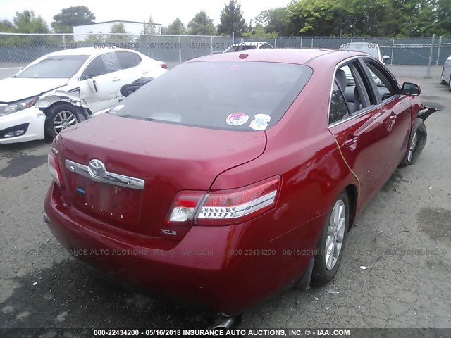 4T1BK3EK0BU124968 - 2011 TOYOTA CAMRY SE/LE/XLE 红色 照片 4