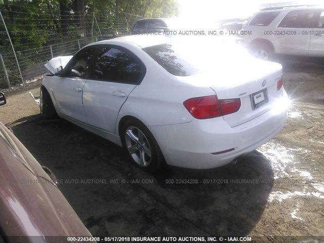 WBA3A5C52DF600551 - 2013 BMW 328 I WHITE photo 3