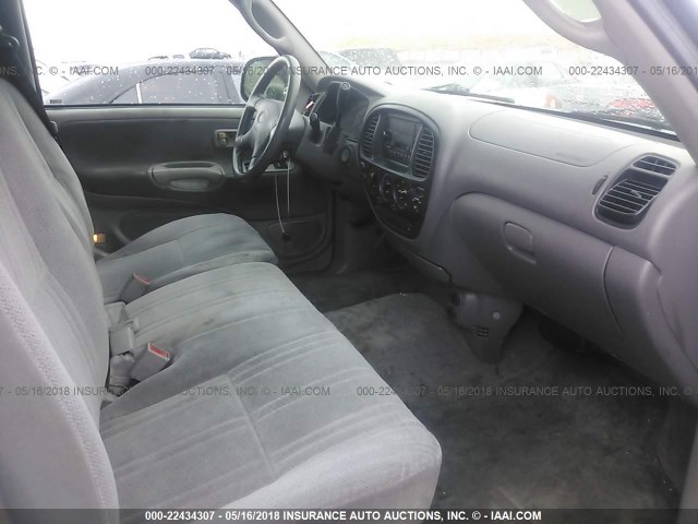 5TBRN34111S134570 - 2001 TOYOTA TUNDRA ACCESS CAB SR5 GREEN photo 5
