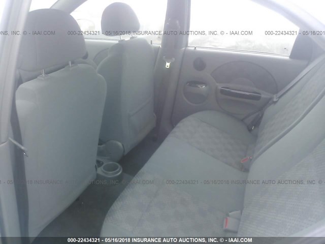 KL1TD52655B366538 - 2005 CHEVROLET AVEO LS WHITE photo 8
