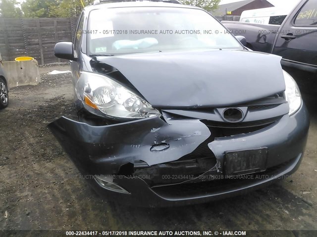 5TDYK4CC6AS309755 - 2010 TOYOTA SIENNA XLE/XLE LIMITED GRAY photo 6