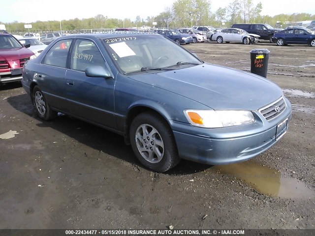 4T1BG28K0YU928431 - 2000 TOYOTA CAMRY CE/LE/XLE BLUE photo 1