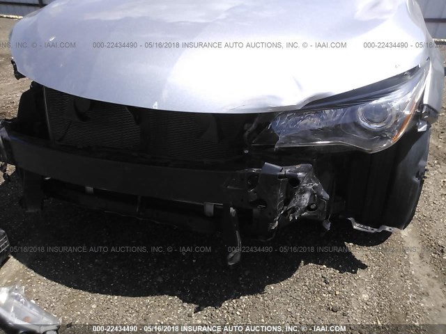 4T1BF1FK0FU986956 - 2015 TOYOTA CAMRY LE/XLE/SE/XSE SILVER photo 6