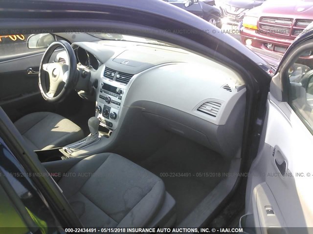 1G1ZB5E18BF312091 - 2011 CHEVROLET MALIBU LS Dark Blue photo 5