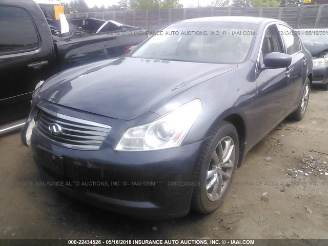 JNKCV61F89M357855 - 2009 INFINITI G37 GRAY photo 2