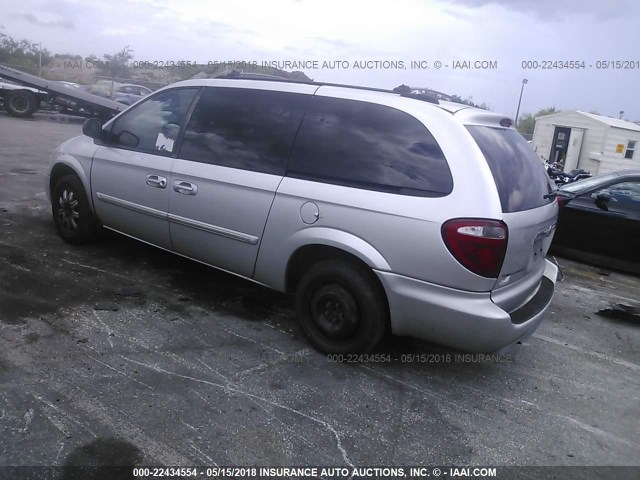 2C4GP54L75R417205 - 2005 CHRYSLER TOWN & COUNTRY TOURING SILVER photo 3