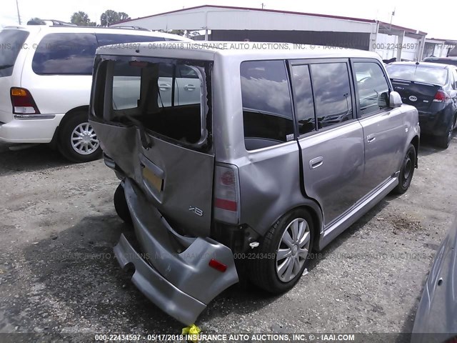 JTLKT324850209113 - 2005 TOYOTA SCION XB SILVER photo 4