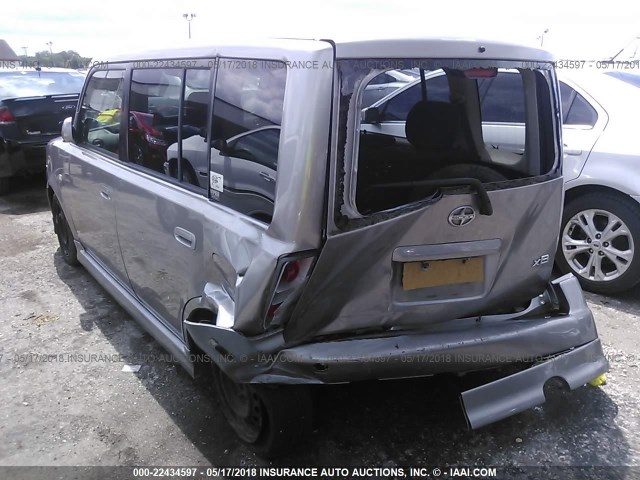 JTLKT324850209113 - 2005 TOYOTA SCION XB SILVER photo 6