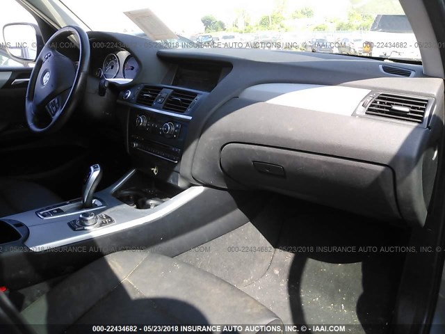 5UXWX9C55D0A22293 - 2013 BMW X3 XDRIVE28I GRAY photo 5