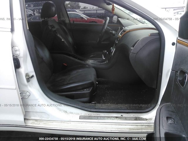 1G1ZD5EU4CF108622 - 2012 CHEVROLET MALIBU 2LT WHITE photo 5