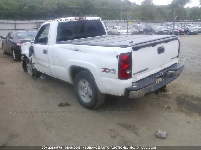 1GCEK14T05Z314468 - 2005 CHEVROLET SILVERADO K1500 WHITE photo 3