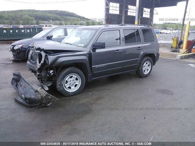 1C4NJRBB8GD659131 - 2016 JEEP PATRIOT SPORT GRAY photo 2