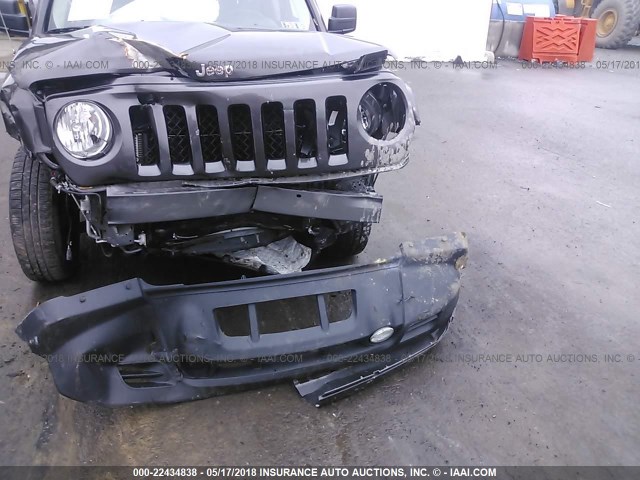 1C4NJRBB8GD659131 - 2016 JEEP PATRIOT SPORT GRAY photo 6