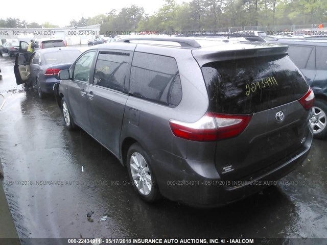 5TDDZ3DC9HS182898 - 2017 TOYOTA SIENNA XLE/LIMITED GRAY photo 3