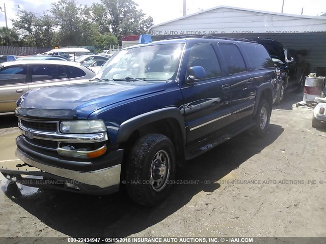 3GNGK26G22G279675 - 2002 CHEVROLET SUBURBAN K2500 BLUE photo 2