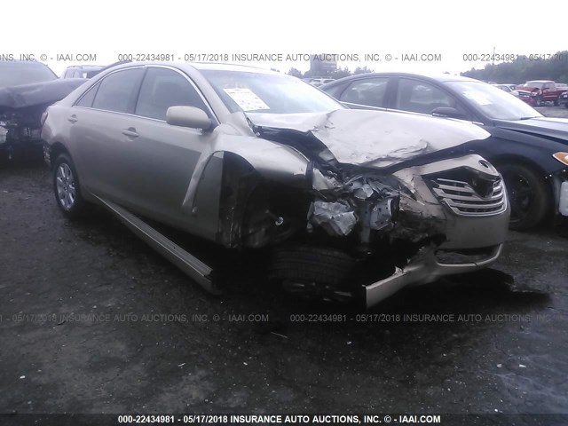 4T1BK46K38U569346 - 2008 TOYOTA CAMRY LE/XLE/SE ოქროსფერი ფოტო 1