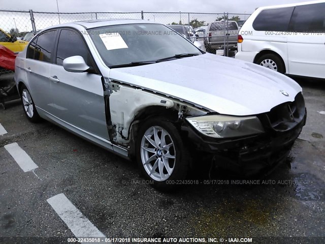 WBAPH7G56ANM49735 - 2010 BMW 328 I SILVER photo 1