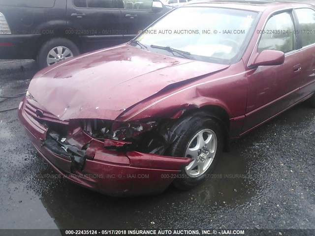 4T1BG22K3VU155636 - 1997 TOYOTA CAMRY CE/LE/XLE 红色 照片 6