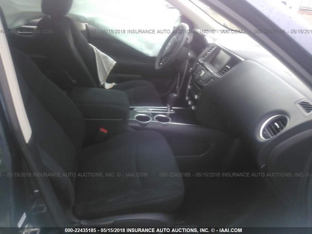 5N1AR2MN8EC692456 - 2014 NISSAN PATHFINDER S/SV/SL/PLATINUM 灰色 照片 5