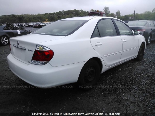 4T1BE30K56U728763 - 2006 TOYOTA CAMRY LE/XLE/SE თეთრი ფოტო 4