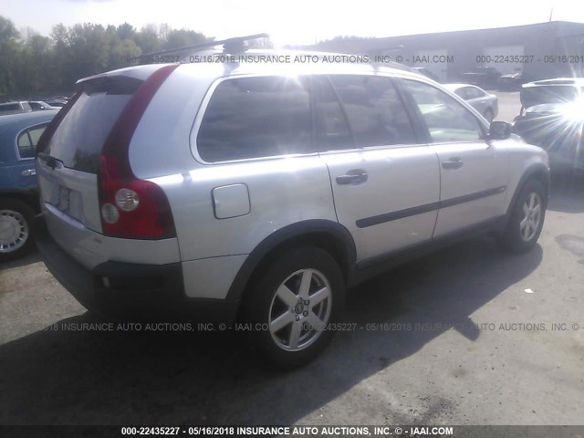 YV1CM592X51149823 - 2005 VOLVO XC90 SILVER photo 4