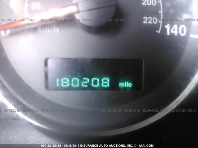 1J8HG48P67C528358 - 2007 JEEP COMMANDER GOLD photo 7