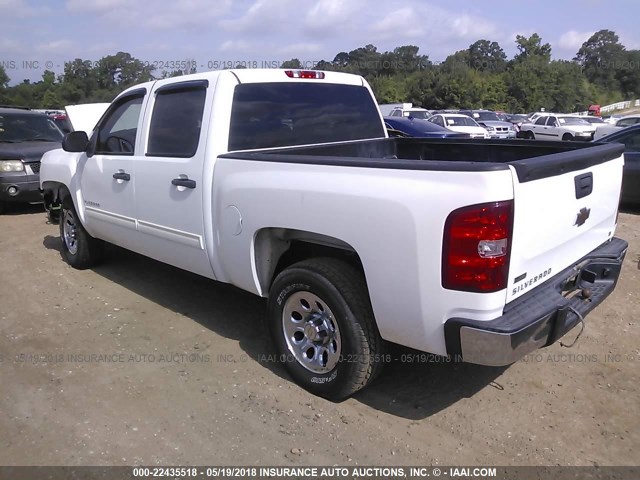 3GCPCSEAXBG132300 - 2011 CHEVROLET SILVERADO C1500 LT WHITE photo 3