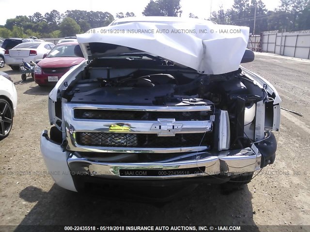 3GCPCSEAXBG132300 - 2011 CHEVROLET SILVERADO C1500 LT WHITE photo 6