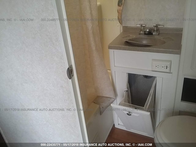 4YDT21P286G917444 - 2006 KEYSTONE OUTBACK WHITE photo 5