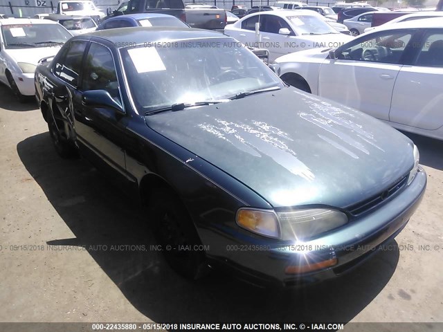 4T1BG12K0TU790157 - 1996 TOYOTA CAMRY DX/LE/XLE GREEN photo 1
