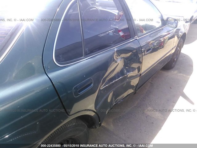 4T1BG12K0TU790157 - 1996 TOYOTA CAMRY DX/LE/XLE GREEN photo 6