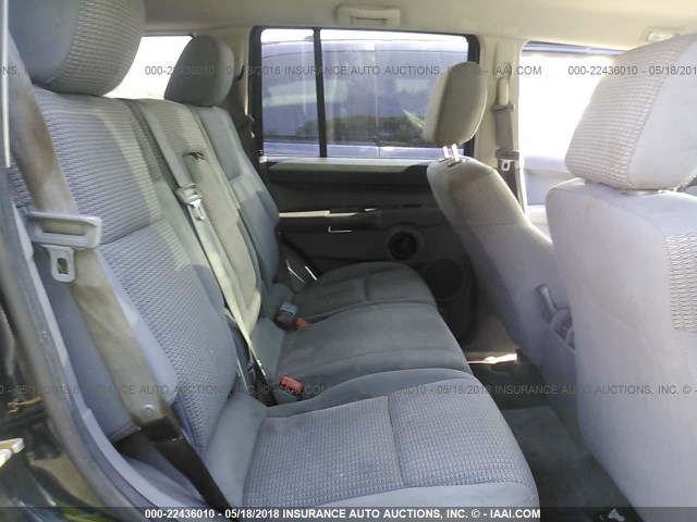 1J8HH48N36C226262 - 2006 JEEP COMMANDER BLACK photo 8
