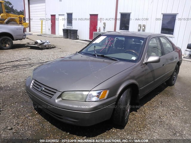 JT2BF22K8X0210088 - 1999 TOYOTA CAMRY LE/XLE 金色 照片 2