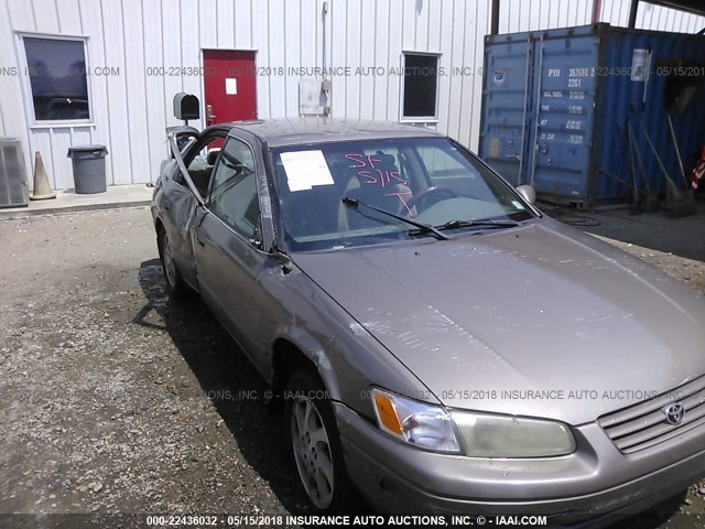 JT2BF22K8X0210088 - 1999 TOYOTA CAMRY LE/XLE 金色 照片 6