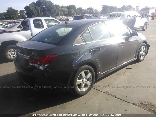 1G1PC5SB6D7315263 - 2013 CHEVROLET CRUZE LT BLACK photo 4