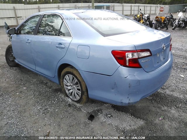 4T1BF1FK3DU692819 - 2013 TOYOTA CAMRY L/SE/LE/XLE 蓝色 照片 3