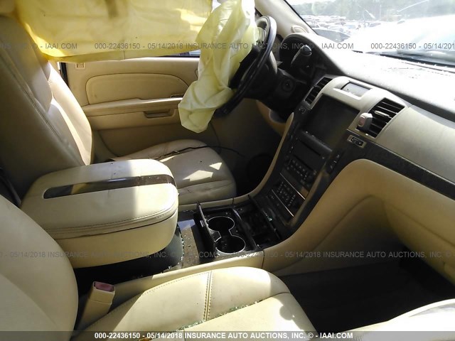 1GYEC63807R402294 - 2007 CADILLAC ESCALADE LUXURY შავი ფოტო 5