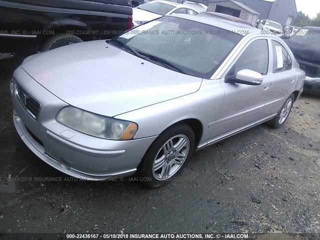 YV1RS592872606318 - 2007 VOLVO S60 2.5T SILVER photo 2