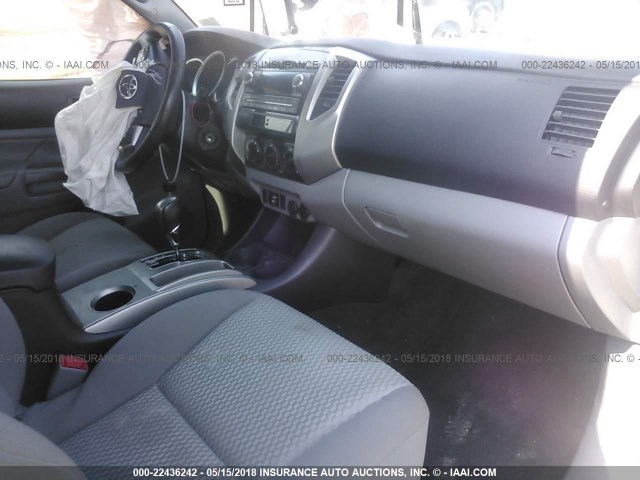 5TFJU4GN5CX025344 - 2012 TOYOTA TACOMA DOUBLE CAB PRERUNNER WHITE photo 5