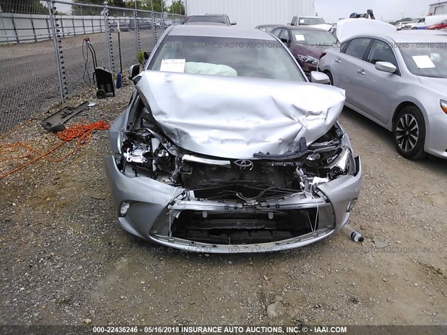 4T1BF1FK6HU379074 - 2017 TOYOTA CAMRY LE/XLE/SE/XSE ვერცხლისფერი ფოტო 6