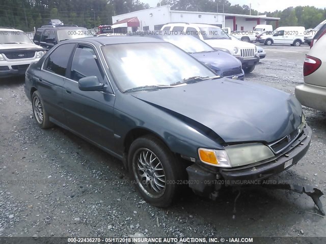 1HGCD5635VA225792 - 1997 HONDA ACCORD LX/EX GREEN photo 1