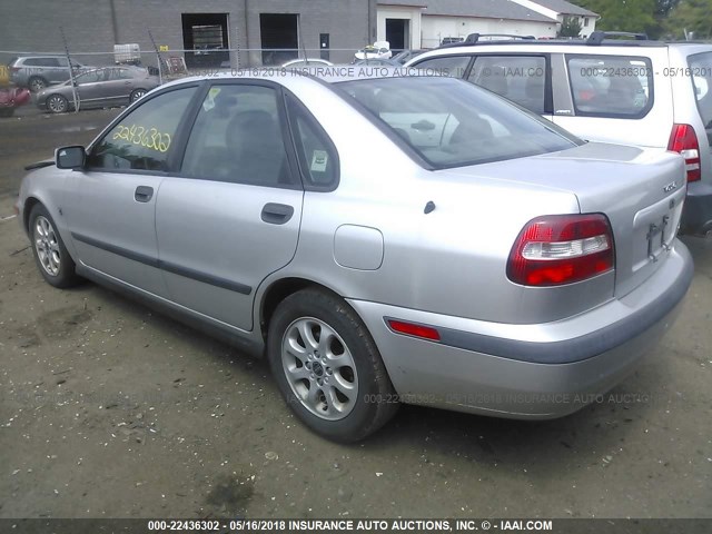 YV1VS29552F828811 - 2002 VOLVO S40 1.9T SILVER photo 3