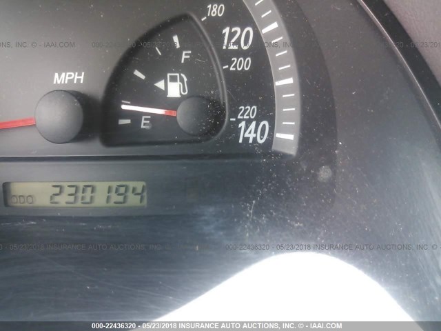 4T1BF32K22U526788 - 2002 TOYOTA CAMRY LE/XLE/SE ვერცხლისფერი ფოტო 7