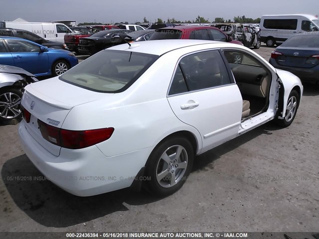 JHMCN36405C013040 - 2005 HONDA ACCORD HYBRID WHITE photo 4