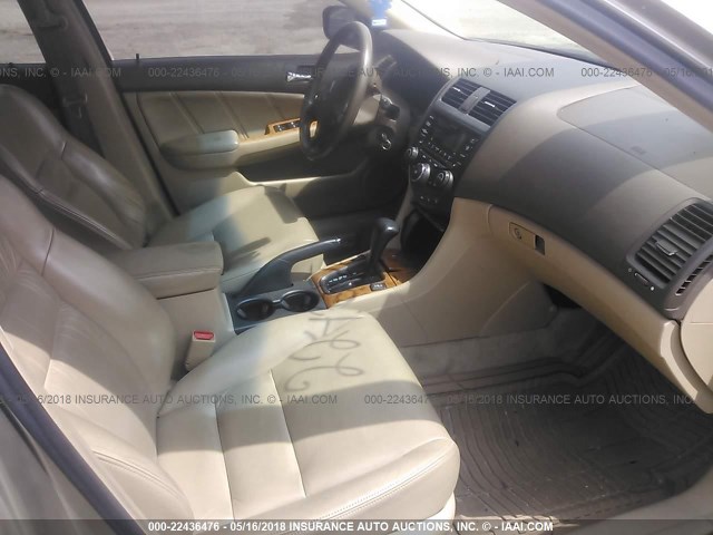 JHMCN36485C011066 - 2005 HONDA ACCORD HYBRID GOLD photo 5