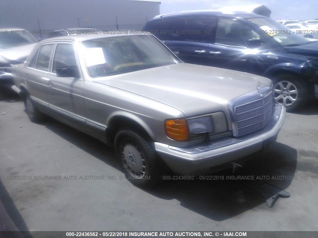 WDBCA24D8MA600072 - 1991 MERCEDES-BENZ 300 SE GREEN photo 1