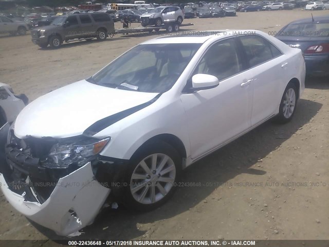 4T1BF1FK0EU870851 - 2014 TOYOTA CAMRY L/SE/LE/XLE 白色 照片 2